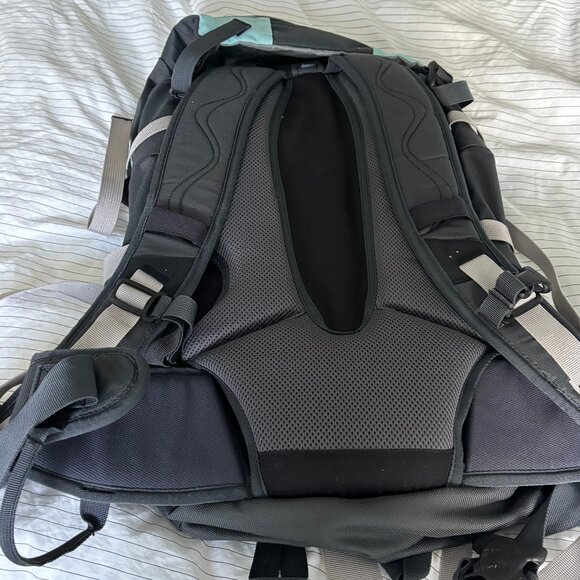 Mountainsmith Ivy backpack - skiing, hiking travel